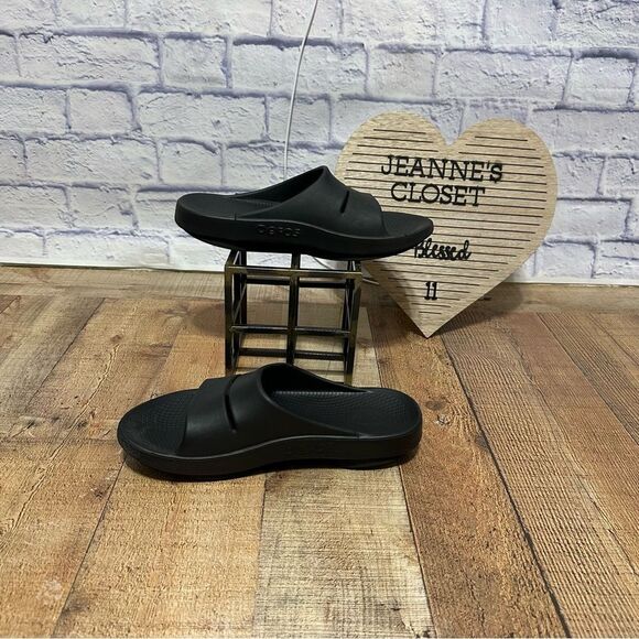 Oofos OOAHH SLIDE SANDAL - BLACK